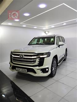 تويوتا لاندكروزر